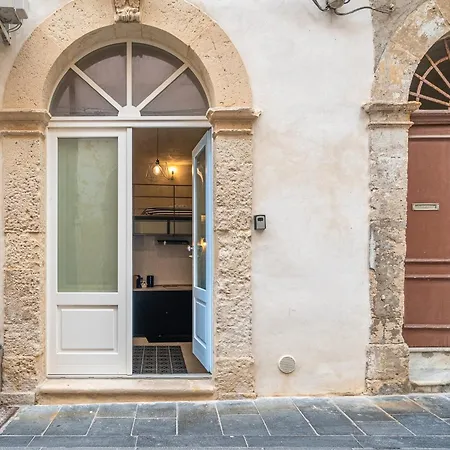 Apartment Gargallo Loft In Ortigia